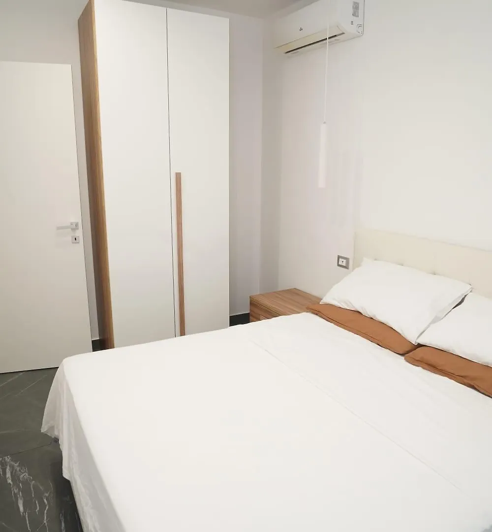 Ikamar -Luxury Apartaments Trapani 0*,