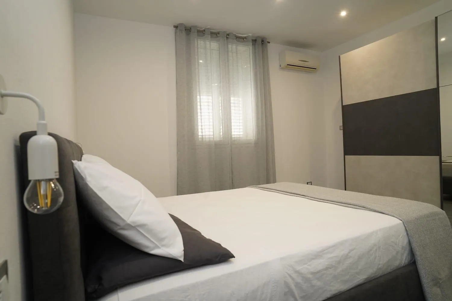 Ikamar -Luxury Apartaments Trapani Apartment